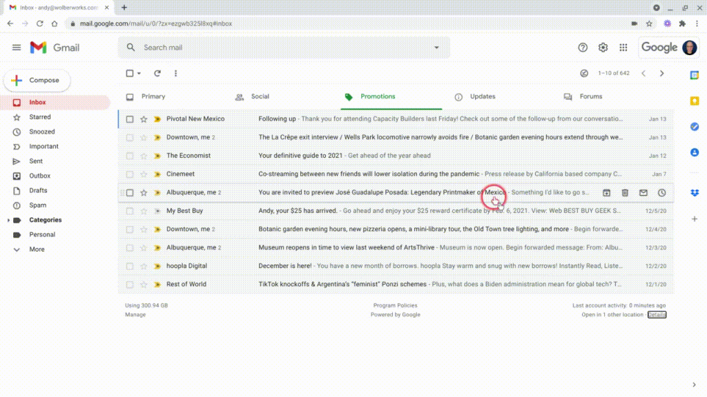 Nếu tài khoản Gmail của bạn đã được truy cập ở các vị trí khác hoặc trên các thiết bị khác, bạn có thể hiển thị hoạt động gần đây khi đăng nhập vào Gmail từ trình duyệt web dành cho máy tính để bàn.